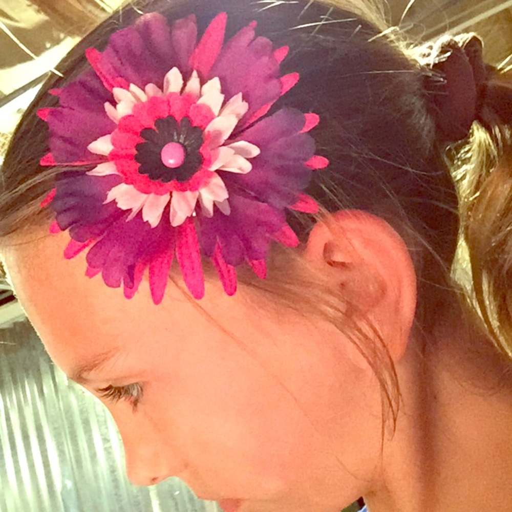Hair bow